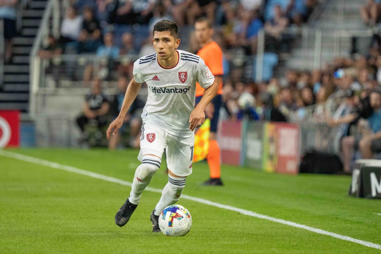 Delantero - JEFFERSON SAVARINO (Real Salt Lake)
<br>