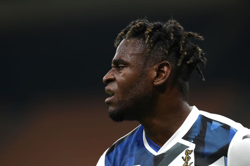 Inter derrota al Atalanta por la mínima en el Estadio de San Siro. El gol solitario cayó por parte de Milan Skriniar al minuto 54 del partido, para cerrar la Jornada 26 de la Serie A y así los 'nerazzurri' se encuentran como super líderes en la tabla, seguidos por el Milan con tan solo seis puntos abajo.