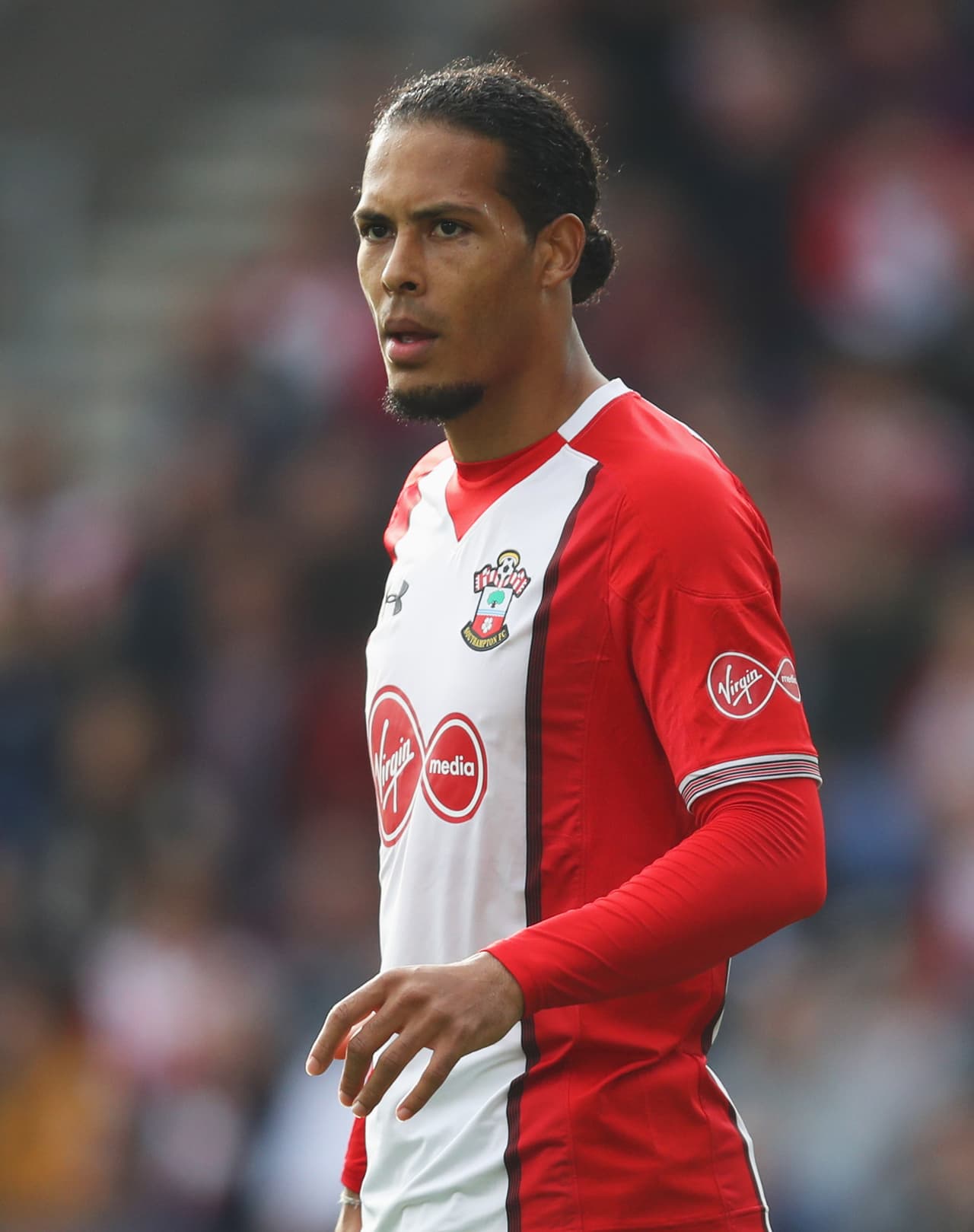 Acá te presentamos el listado de los 10 defensas más caros en la historia del fútbol: