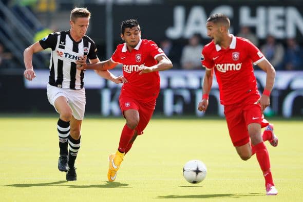 La sorpresa de esta media temporada fue Jesús Corona. “El Tecatito” logró ganarse la titularidad con el Twente de la Liga holandesa y hasta el momento suma tres goles y 13 duelos jugados, tres más que el tapatío, Andrés Guardado, quien ha participado en 10 cotejos y cuatro más en la Europa League con el PSV Eindhoven.