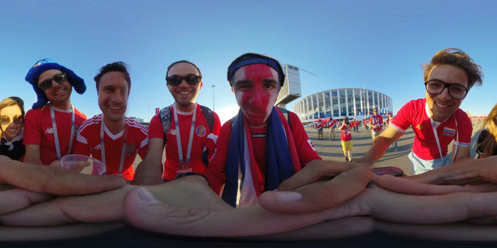 Fanáticos suizos y costarricenses llegaron a abarrotar el estadio Nizhny Novgorod para despedir a sus selecciones en la primera fase. Los ticos se van a casa, los helvéticos a la segunda ronda.
