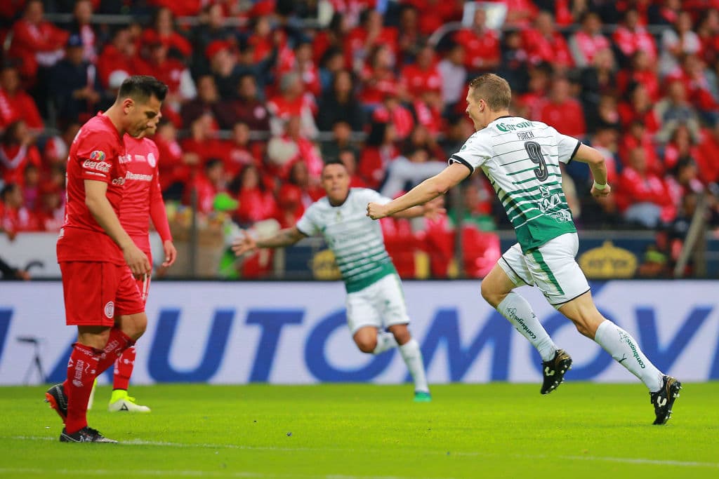 TOLUCA, MEXICO - MAY 20: Julio Furch of Santos Laguna celebrates after scoring the first goal of his team during the Final second leg match between Toluca and Santos Laguna as part of the Torneo Clausura 2018 at Nemesio Diez Stadium on May 20, 2018 in Toluca, Mexico. (Photo by Manuel Velasquez/Getty Images)