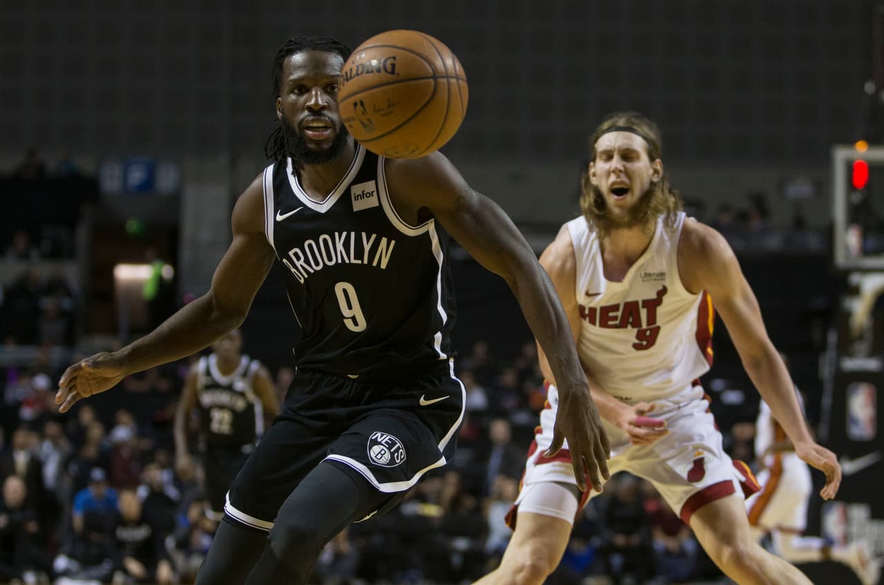 Dos días después, en el mismo recinto, la Arena Ciudad de México, los Nets se enfrentaron al Miami Heat, pero esta vez sucumbieron 101-89 en el último juego de la NBA al sur de la frontera.