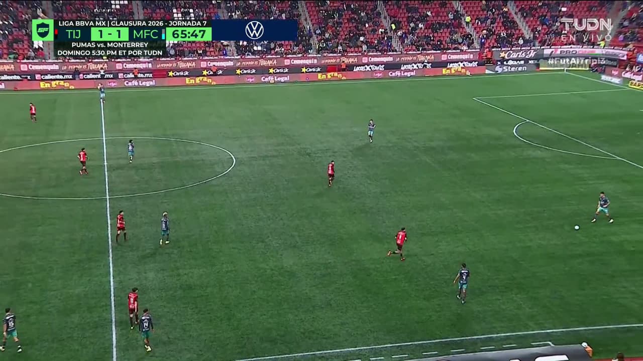 ¡TIRO ATAJADO! disparo por Mourad El Ghezouani.