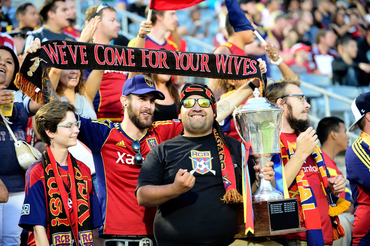 La afición de Real Salt Lake se hizo presente en el estadio Dick's Sporting Goods Park, para ver otra edición del Clásico de las Montañas Rocosas entre Colorado Rapids y RSL.