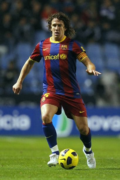 Defensa lateral por izquierda: Carles Puyol (España/Barcelona).