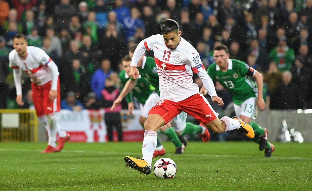El tanto sirvió para la celebración del eficiente equipo suizo, cuya buena campaña como local hace que esta victoria parezca gloria.