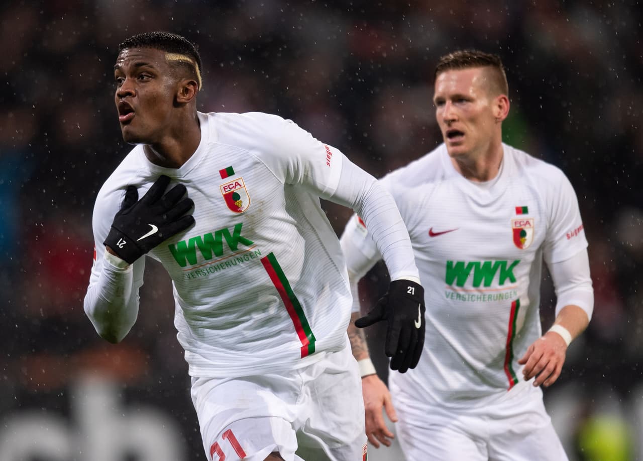 Y pasados 10 minutos el venezolano Segrio Córdova, que entró en el entretiempo, puso el 2-2 con un buen cabezazo.