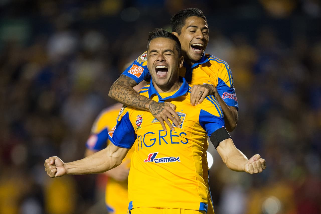 El tercer mejor defensor del torneo es Juninho, de Tigres, donde el jugador del equipo regiomontano ha sido el elegido por Ricardo Ferretti para cobrar los penales a favor de los felinos, situación que ha aprovechado sin fallar, sumando hasta el momento 57 puntos, mientras que su valor en el UD Fantasy es de $7.5 millones.