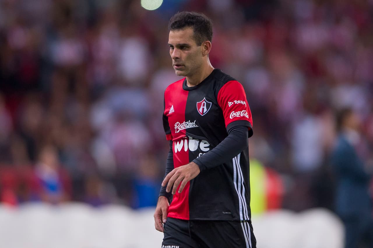 Rafael Márquez jugó su último partido en el Jalisco en la victoria del Atlas sobre Chivas. Los Rojinegros ganaron 1-0, el capitán del Tri y la Selección Mexicana tuvo una destacada actuación, y al final se llevó el cariño de propios y extraños.