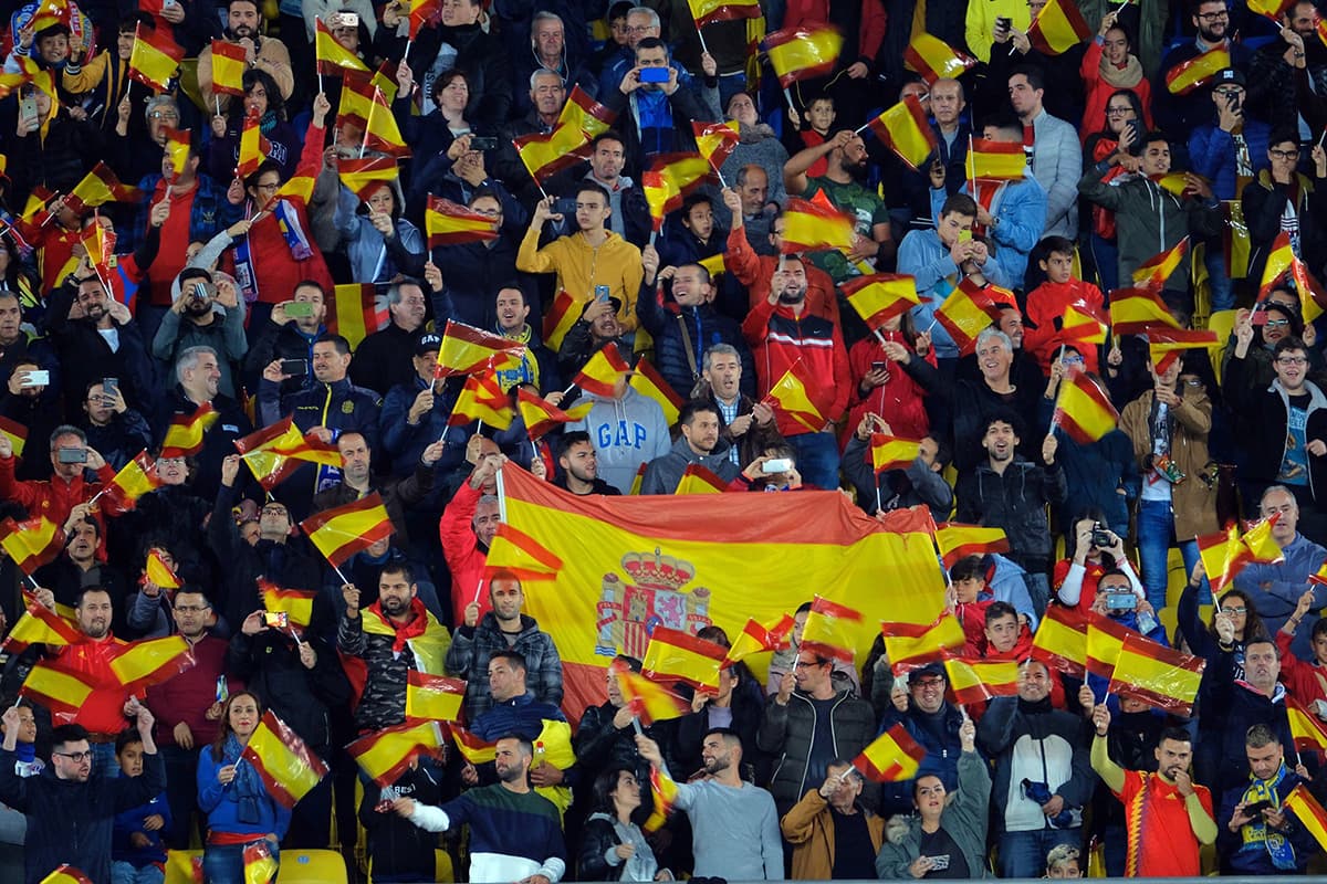 Los españoles esperaban la victoria en su último partido del año, disputado en el Estadio de Gran Canaria.