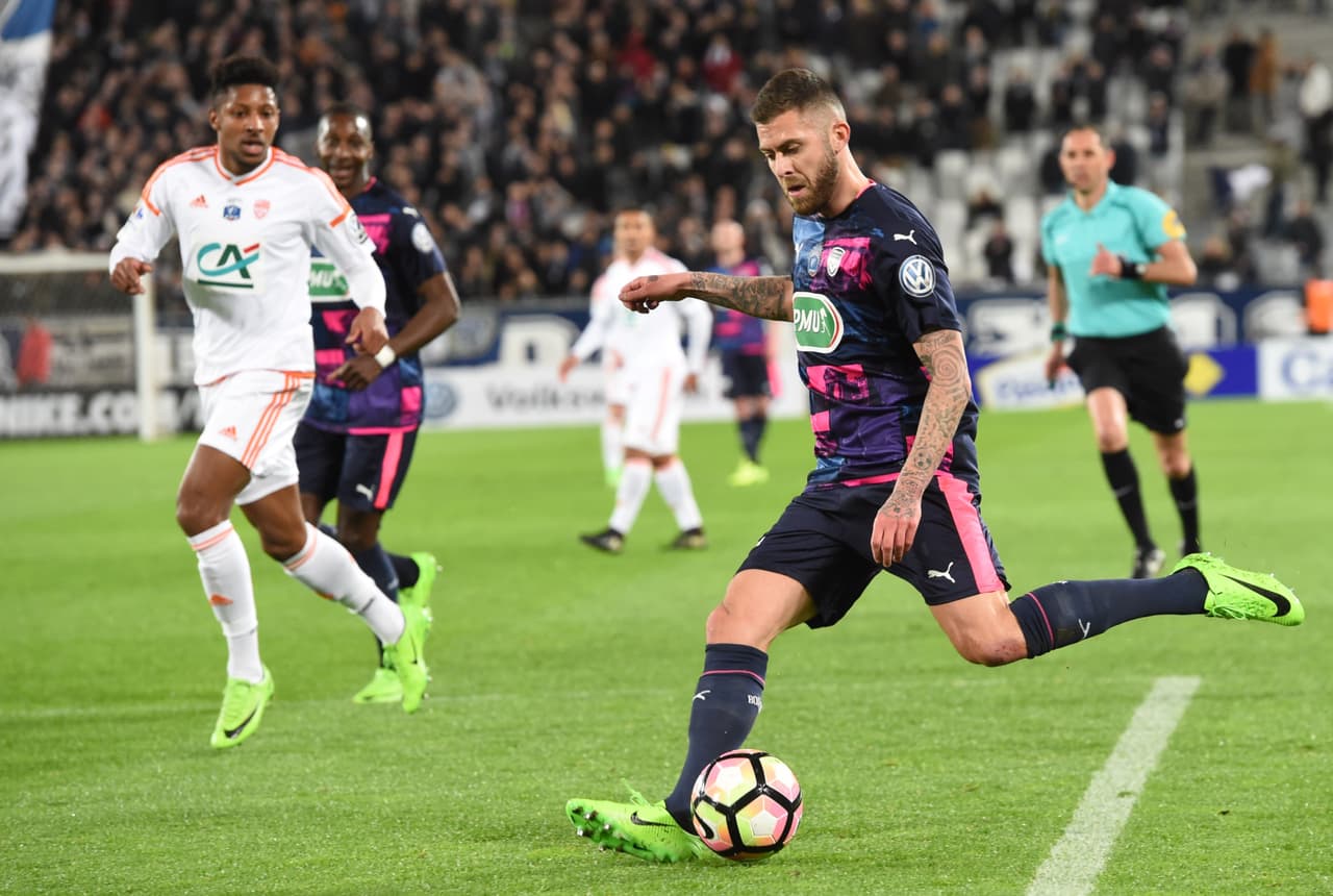 No obstante, a pesar de que Ménez es un jugador con buen recorrido, su presente no es tan brillante y eso aún puede marcar dudas: es un crack sin buen ritmo de competencia.