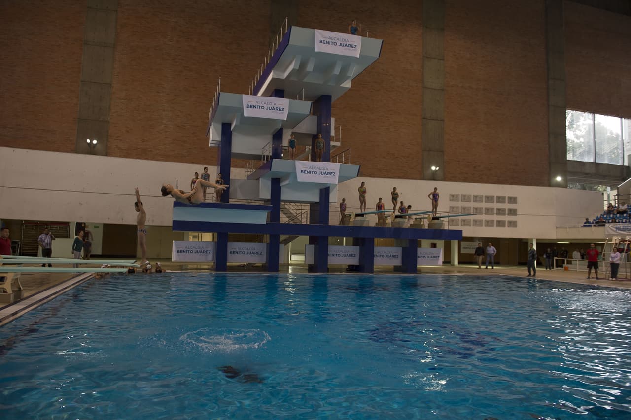 Alberca Olímpica Francisco Márquez - se desarrollaron acá las pruebas de natación, clavados y waterpolo. Aún hoy en día se compite allí, además de ser sede en el Mundial Paralímpico de Natación del 2017.