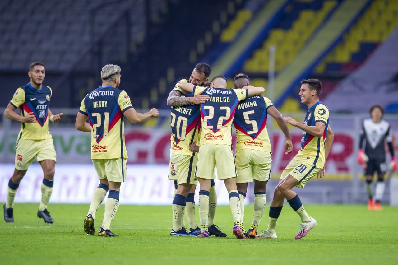 Richard Sánchez (29’) y Pedro Aquino (42’) marcaron los tantos para la victoria de los de Coapa. Las Águilas llegaron a 16 unidades y se sacuden del trago amargo de media semana. La próxima jornada, los de Solari se enfrentarán a Tijuana y Pachuca a los Rayos.