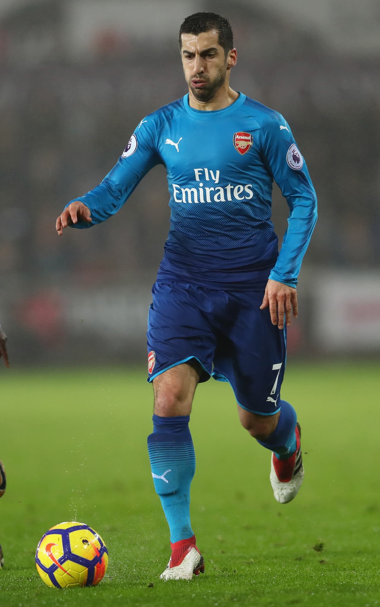 8. Henrikh Mkhitaryan - 35 millones de euros (intercambio) del Manchester United al Arsenal.