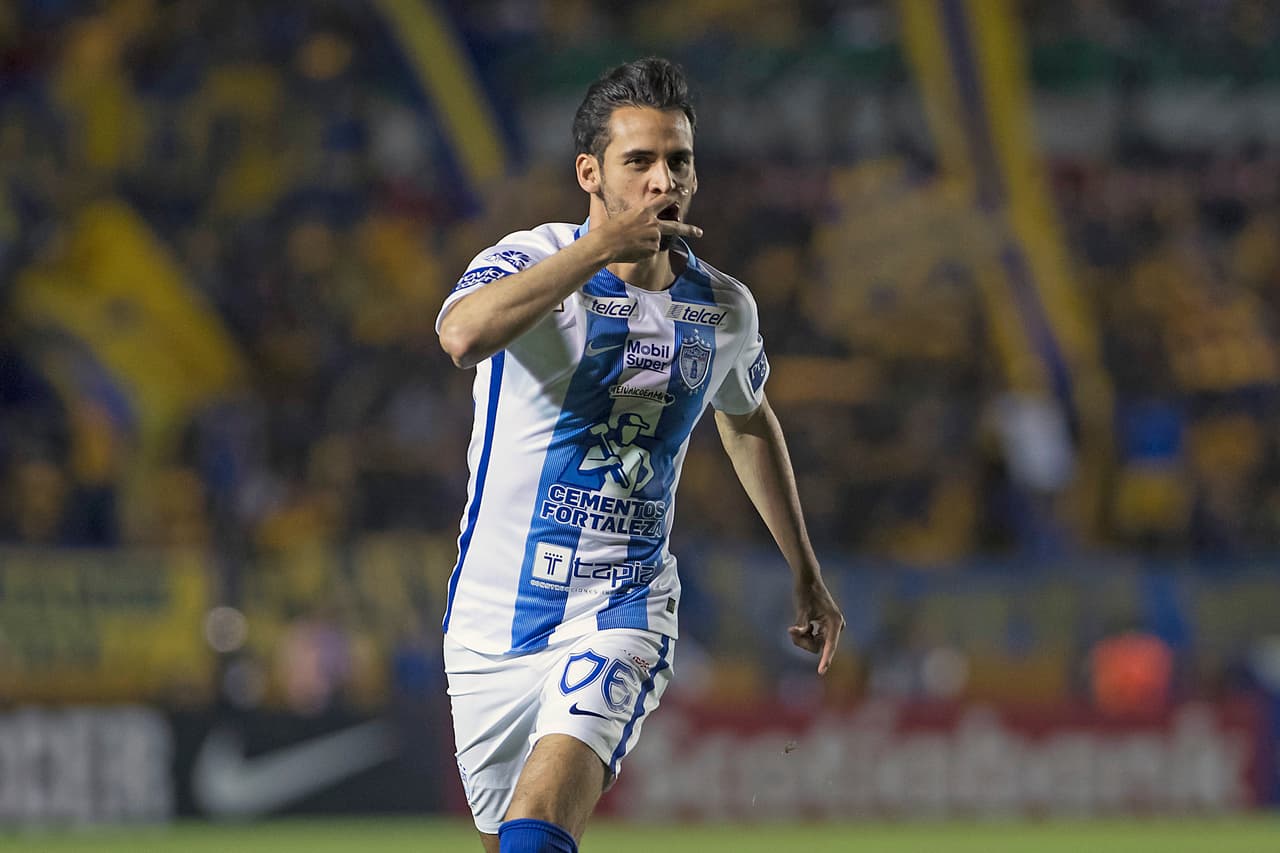 Pachuca dio la sorpresa con el gol de Raúl López al minuto 3 del primer tiempo.