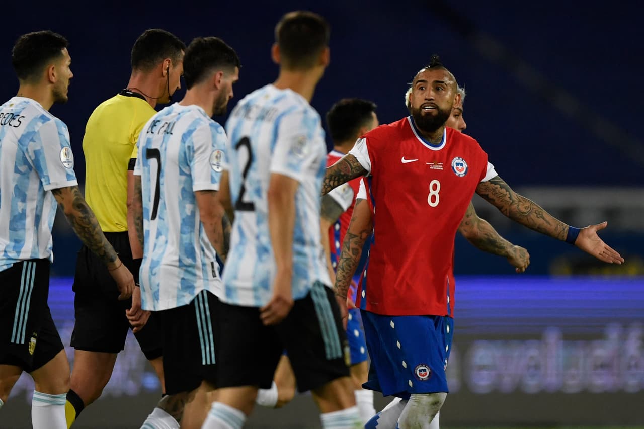 Messi hace un golazo pero no alcanzó para que Argentina se llevara los tres puntos ante Chile en el debut de ambos equipos en Copa América.