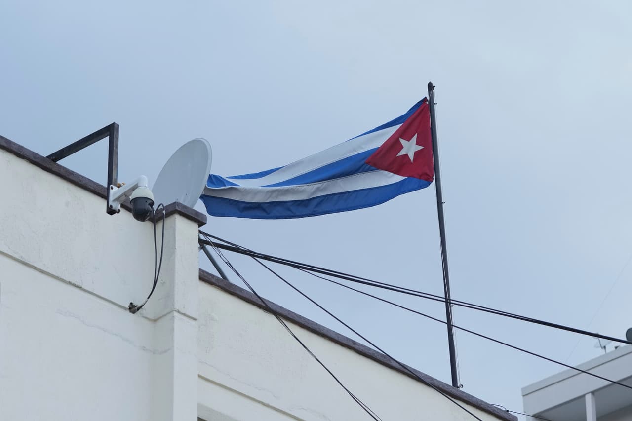 Cuba rechaza que Embajada de EEUU en La Habana tenga acceso a diésel para generadores