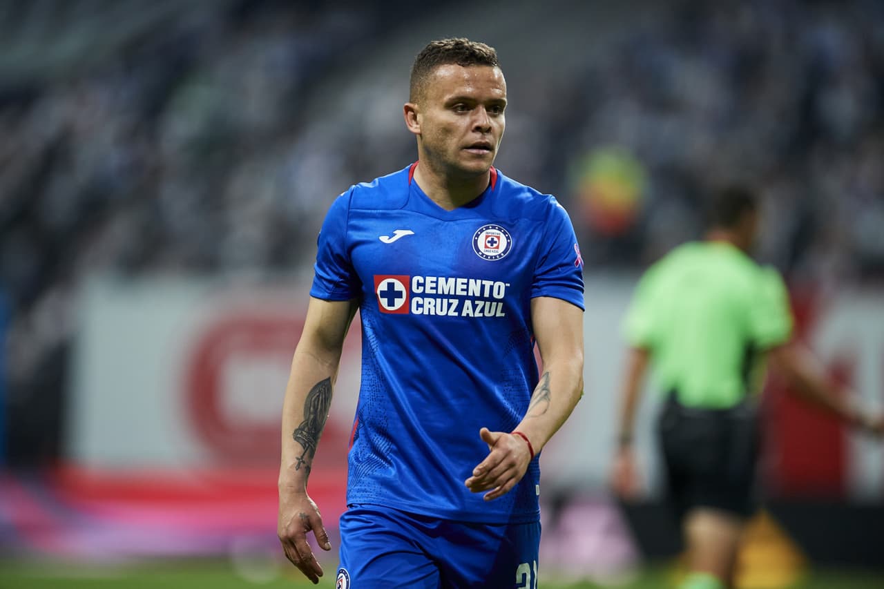 Cabecita Rodríguez se queda en Cruz Azul y no irá a China