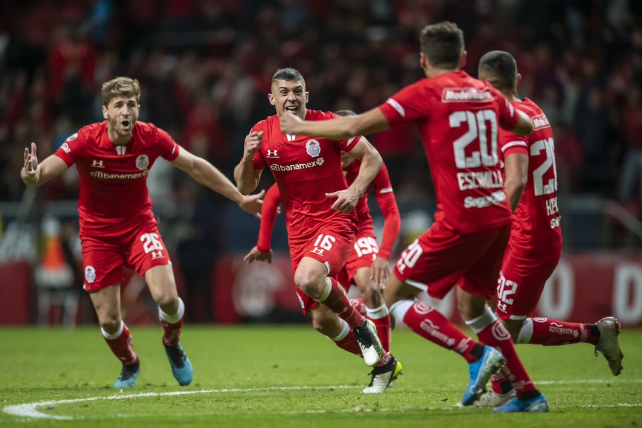 Estrada (17’) abrió el marcador para los locales. Correa (28’) y Conti (49’) dieron la vuelta al partido y Diego Rigonato (77´) empató el encuentro. Lorenzo Reyes de Atlas falló en la tanda de penales.