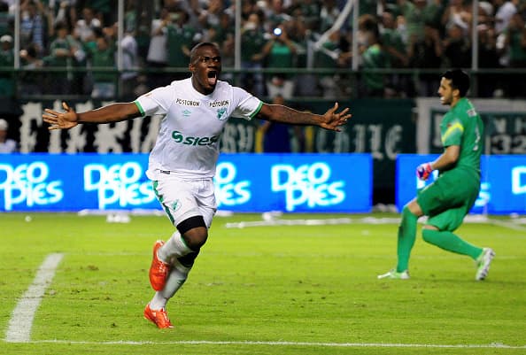 El jugador colombiano intentará apuntalar el ataque escualo.