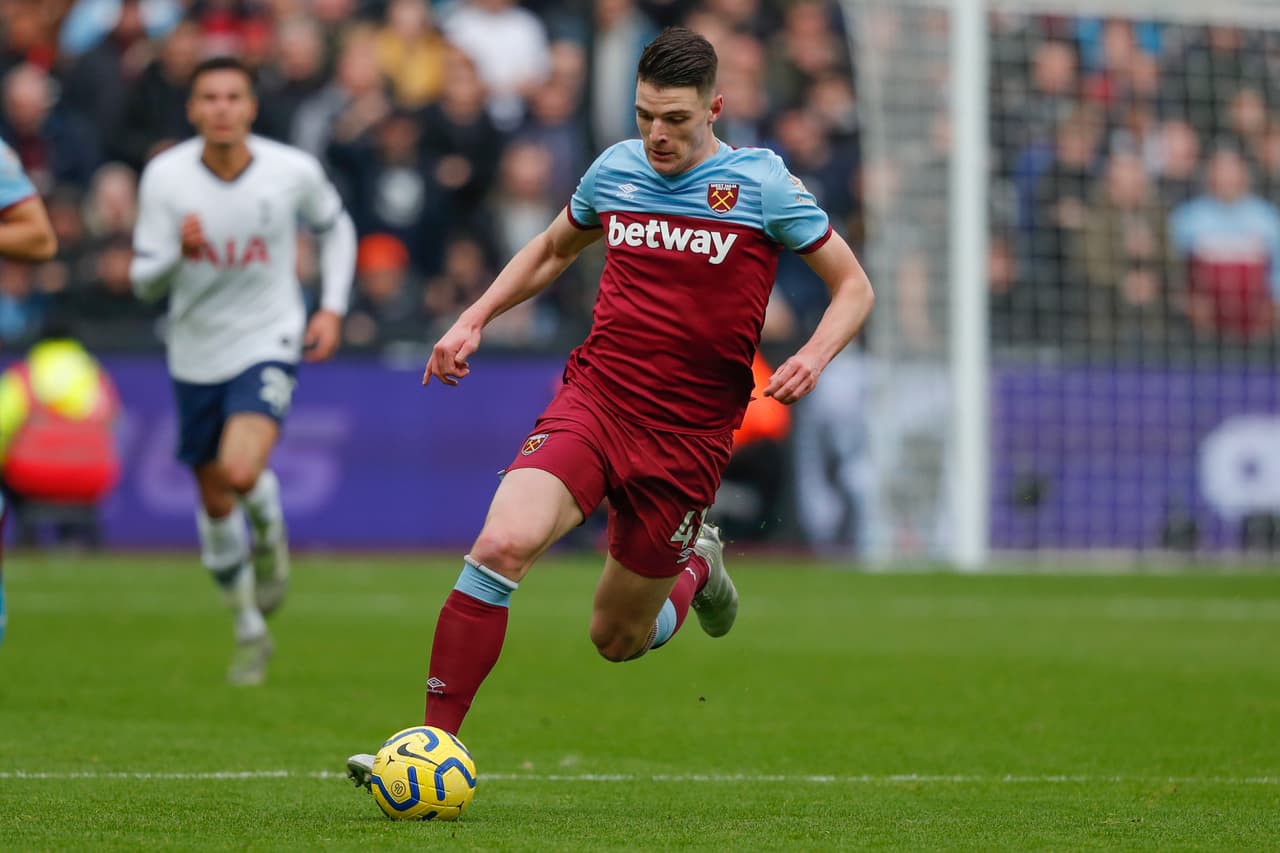 Reconocida hincha del West Ham, tenía que meter a sus jugadores favoritos como el defensor Declan Rice.