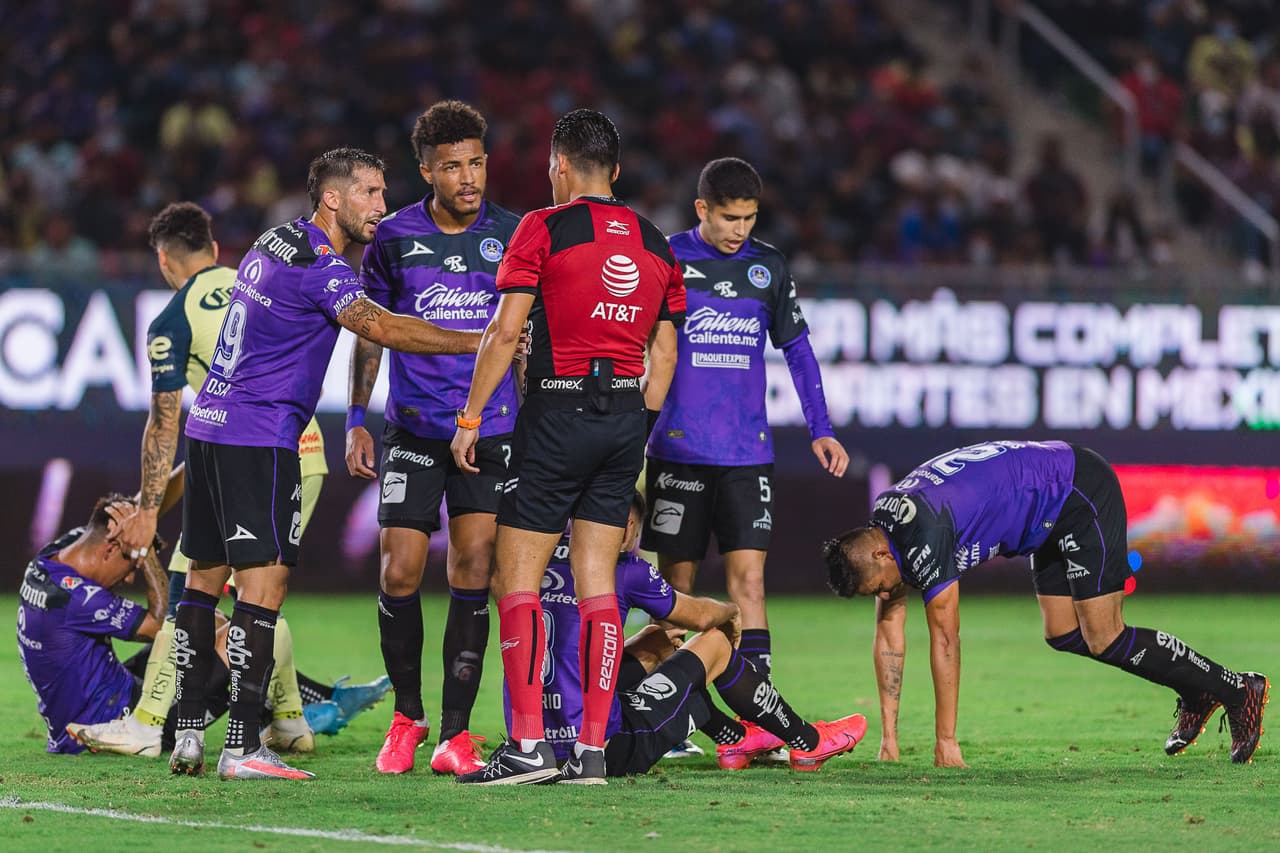 Gracias a los goles de Gonzalo Sosa y Miguels Sansores, Mazatlán logra resolver el encuentro en el primer tiempo y le pegan 2-1 a las Águilas del América.