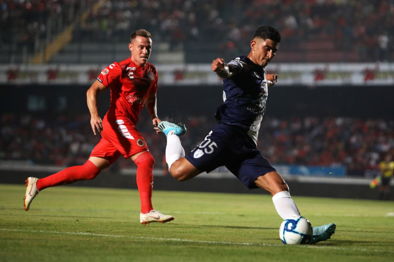 Abraham González con la nacionalidad española.