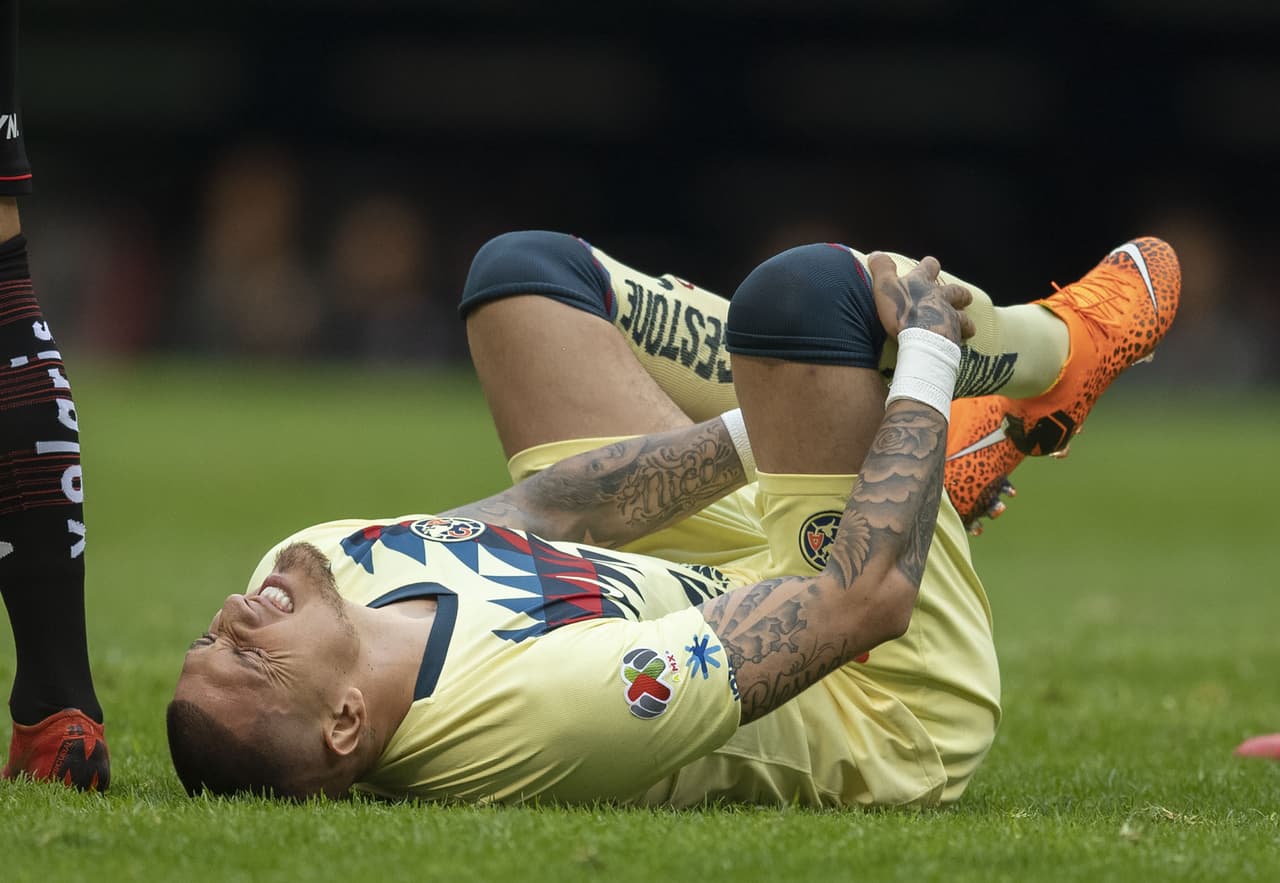 Nicolás Castillo abandonó el América-Tijuana por lesión