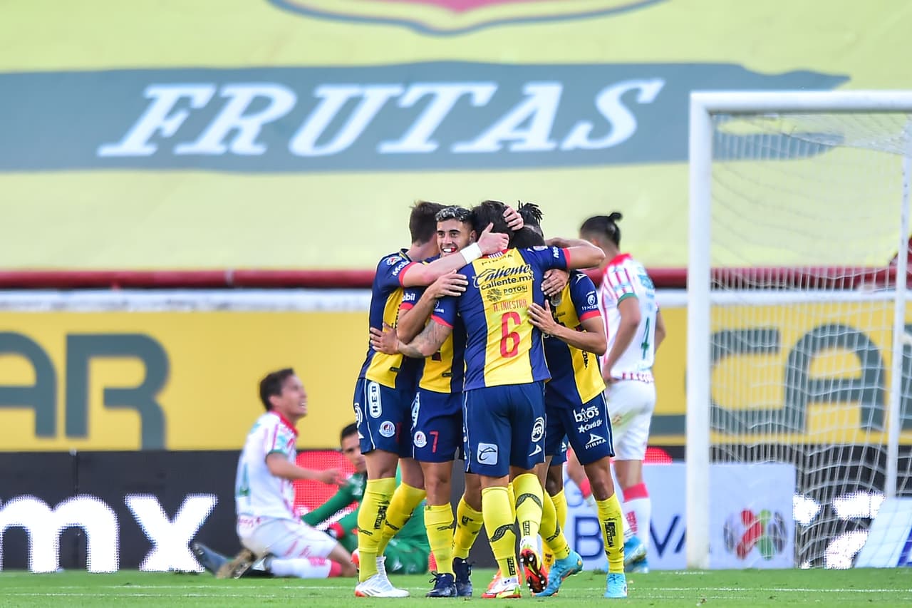 Por parte de Necaxa, Milton Giménez y Rodrigo Aguirre se discutieron con dobletes, mientras que de San Luis, Germán Berterame no se quedó atrás con sus dos goles para maquillar el resultado.