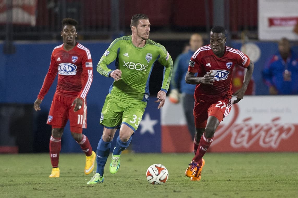 Kenny Cooper - Seattle Sounders. El tanque de ataque no logró afianzarse en los Sounders, que a comienzo de temporada prescindieron de sus servicios por su elevado salario.