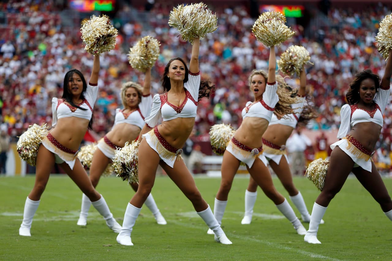 Si de falditas se trata, las de las porristas de la NFL son ¡las más candentes!