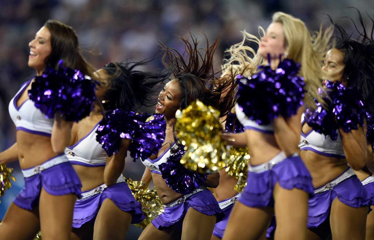 Si de falditas se trata, las de las porristas de la NFL son ¡las más candentes!