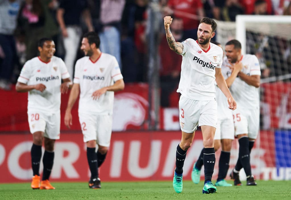 Una situación similar a la de Moreno vivió Miguel Layún en su paso por Sevilla en España, actuación que le dio vitrina para llegar al Villarreal en ese país.