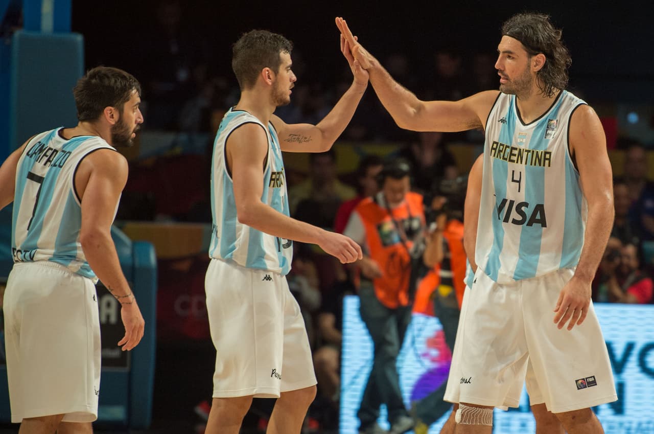 Argentina sigue invicta en Preolímpico al vencer 77-68 a Venezuela