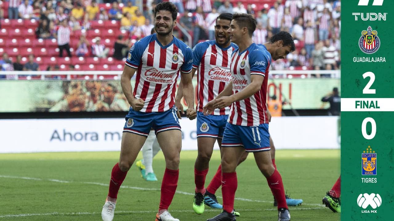 ¡Tres puntos de oro! Chivas venció al campeón Tigres en el Akron