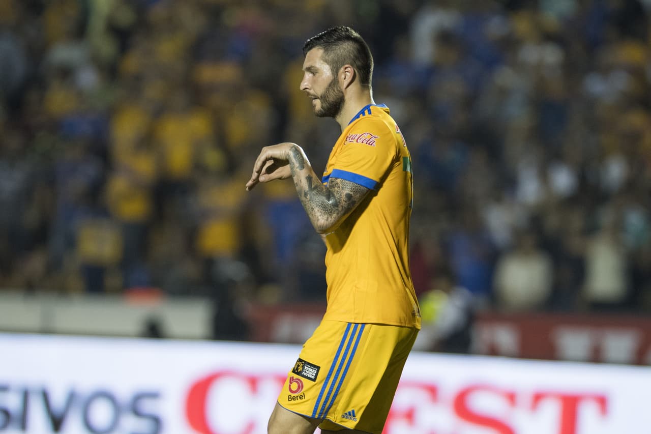 La fiesta de los locales se prendió con ese resultado de la mano del atacante europeo.