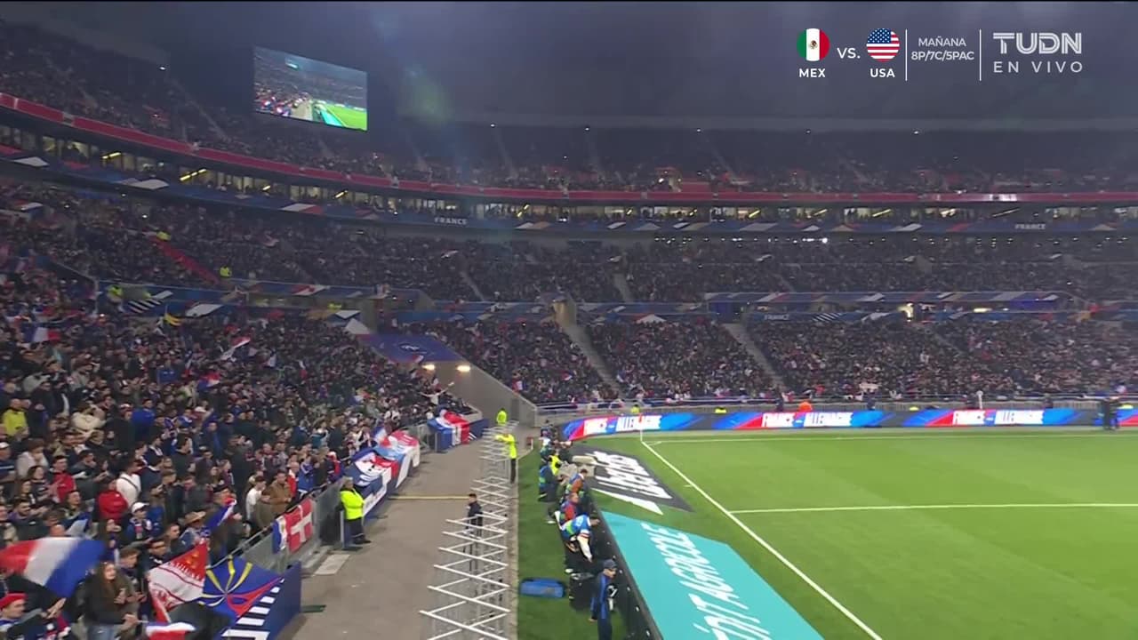 ¡GOL!  anota para Alemania. Florian Wirtz