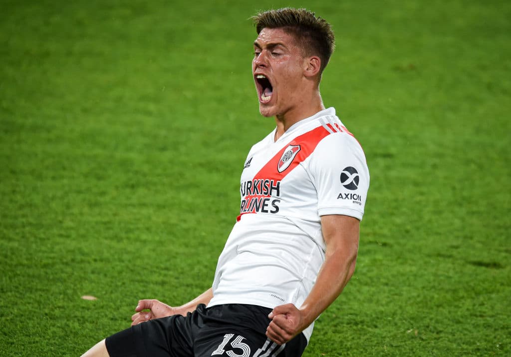 Con goles de Ramón Ábila y Sebastián Villa para Boca y gole de Federico Girotti y Rafael Santos Borré para River, el clásico argentino termina 2-2 en la Copa Diego Armando Maradona.