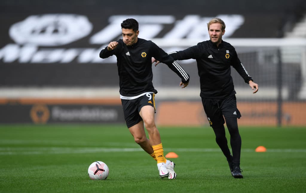 Raúl Jiménez dijo presente ante el Tottenham