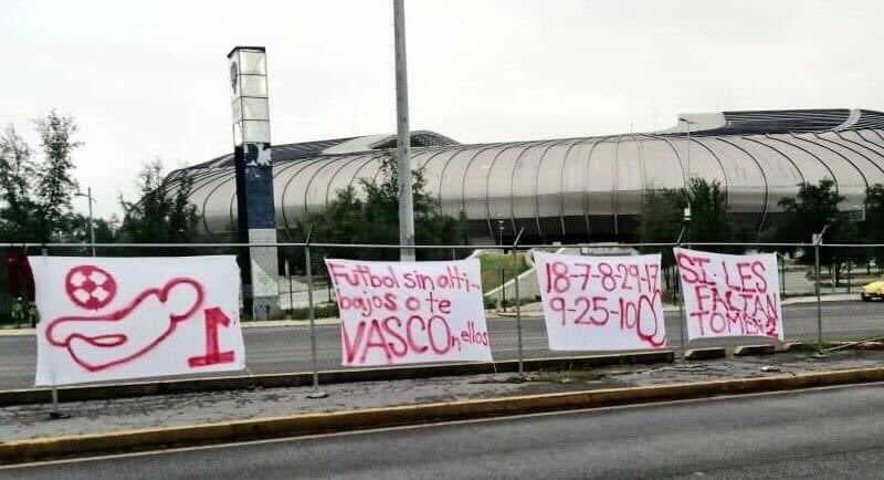 Dejan mantas con 'amenazas' en contra Hugo González y Aguirre