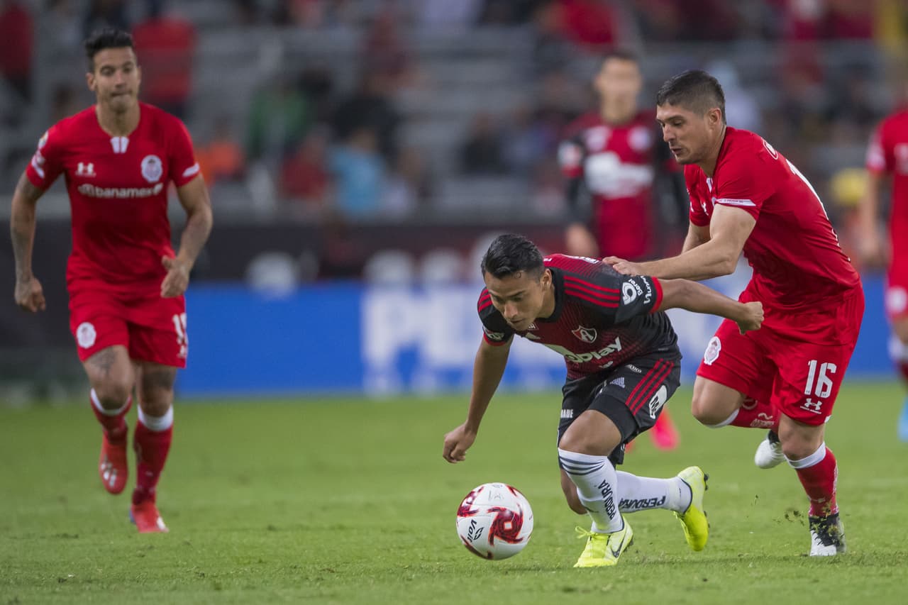 Jeraldino (17’) abrió el marcador para los locales. Zaldivar (22’) marcó el segundo tanto del encuentro y Castañeda (42’) marcó para los visitantes.