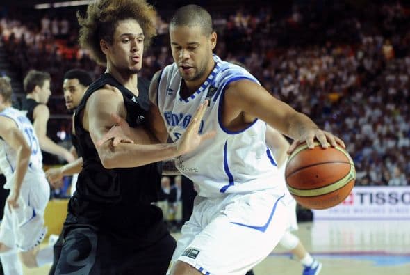 Los neozelandeses dominaron en la primera mitad pero no contaban con la reacción de los finlandeses.