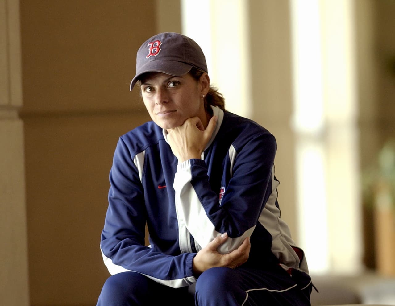 Hamm también es fanática del béisbol de la MLB, producto de su relación amorosa con el exjugador Nomar Garciaparra.