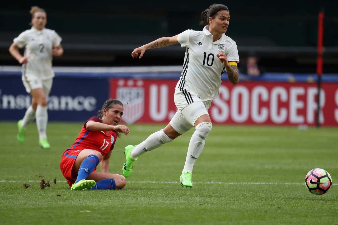 Dzsenifer Marozsán (Alemania) - Es la actual '10' de la selección 'teutona' y ha conseguido sus mayores logros en las categorías juveniles. Campeona del Mundo Sub-20, campeona de Europa Sub-17, campeona de la Eurocopa y medalla de Oro Olimpica en Río 2016.