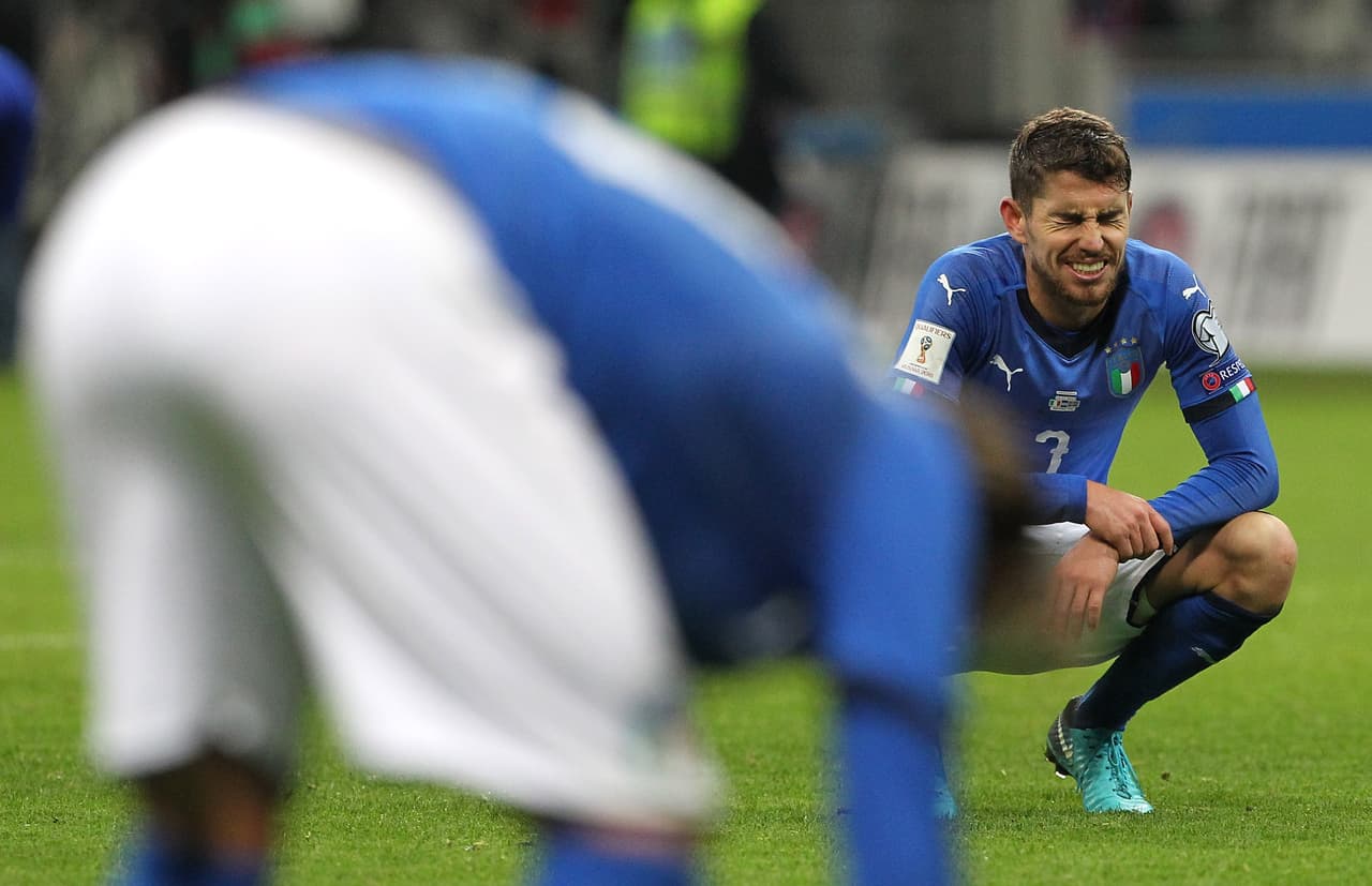 Para el repechaje en Suecia,
<b>Jorginho </b>se decidió por la selección de Italia al entender que tendría más minutos en ese equipo y perdió la oportunidad de ir al Mundial con
<b>Brasil, </b>líder de la Conmebol.