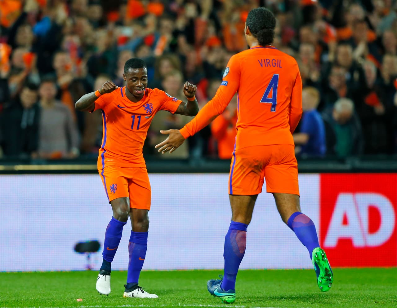 La victoria encamina al equipo holandés que ha tenido malos momentos y que incluso se quedó por fuera de la pasada Eurocopa.