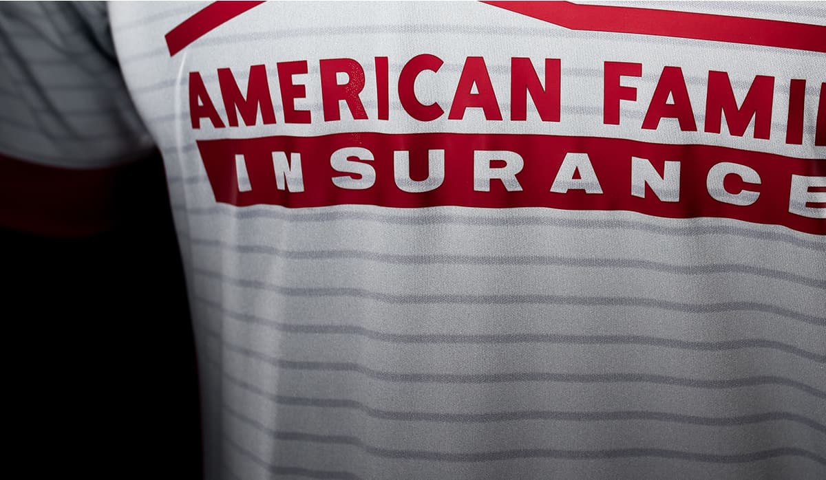 Atlanta United presentó su uniforme alternativo (en el que predominan el blanco y el rojo) en el primer amistosos de su historia. (Crédito: Atlanta United FC)