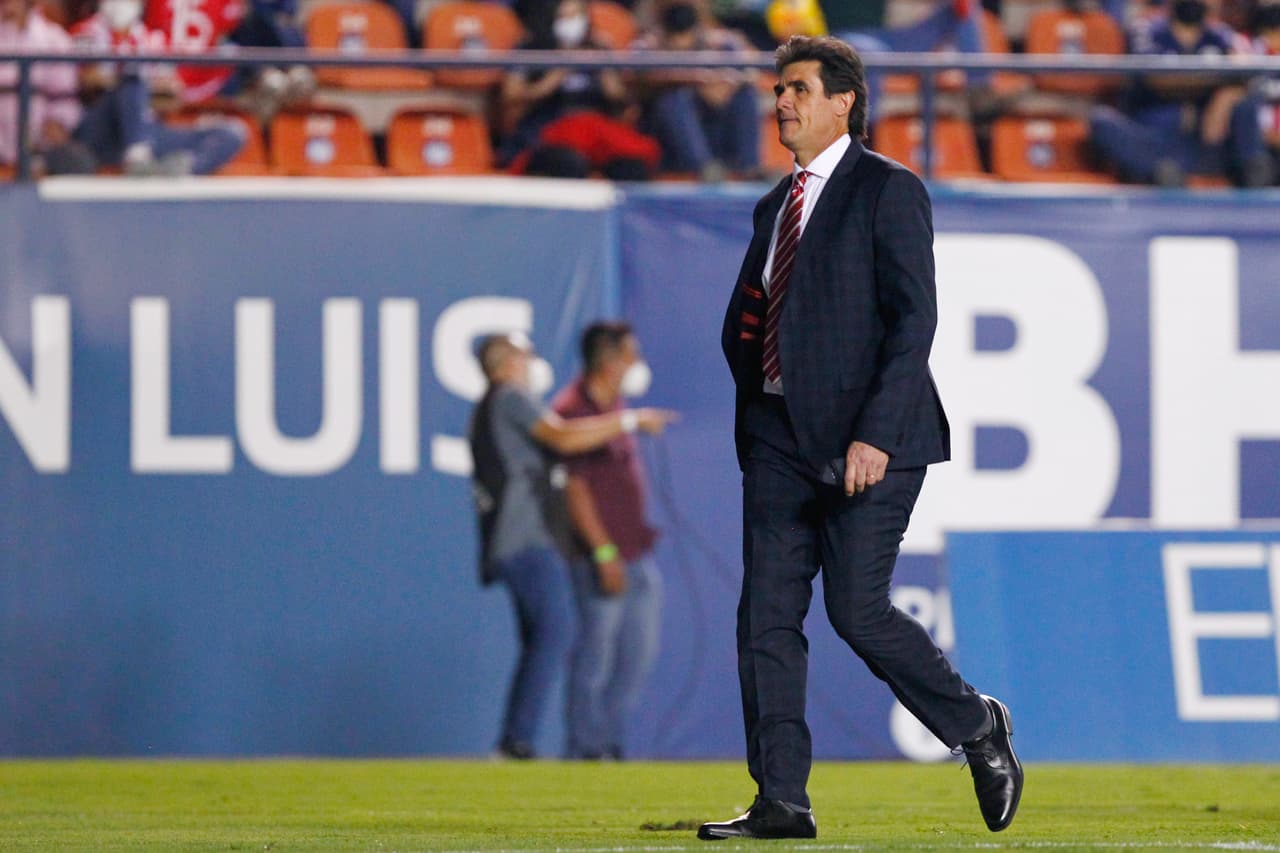 Leonel Rocco deja de ser entrenador del Atlético de San Luis