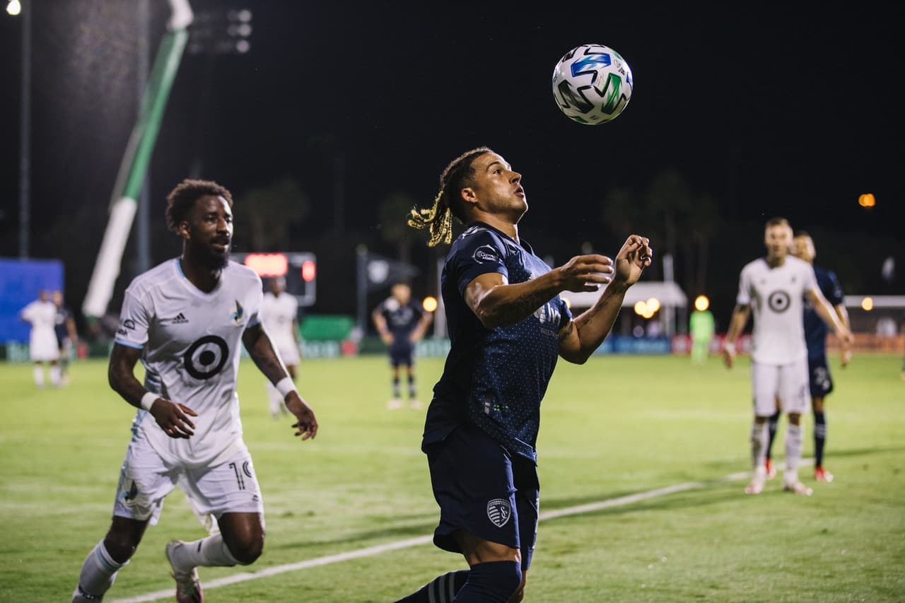 Sporting Kansas City no hace pesar la localía en su regreso y caen 1-2 frente al Minnesota United.